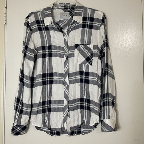 Rails Hunter Button Down shirt in color called Navy Forest Small - Picture 2 of 6